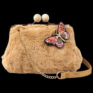NWT UN Billion Gama Pouch Fur Beige Clutch Handbag